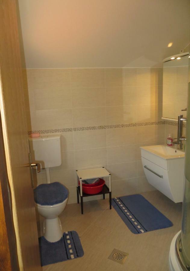 Apartmani Gracijela カルロバッグ エクステリア 写真